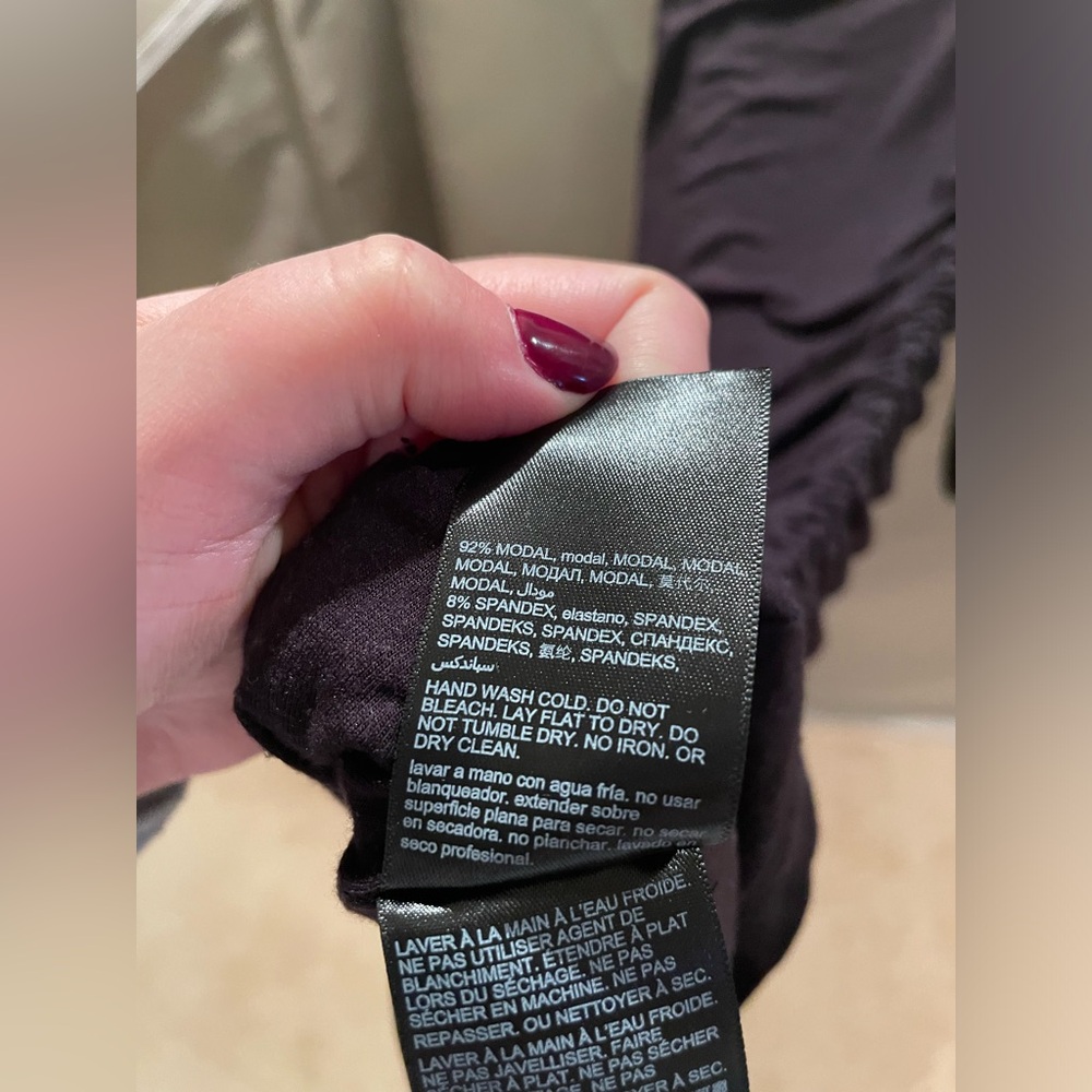 Black Bebe Shoulder Cut Out Scrunch Dress - Picture 5 of 5